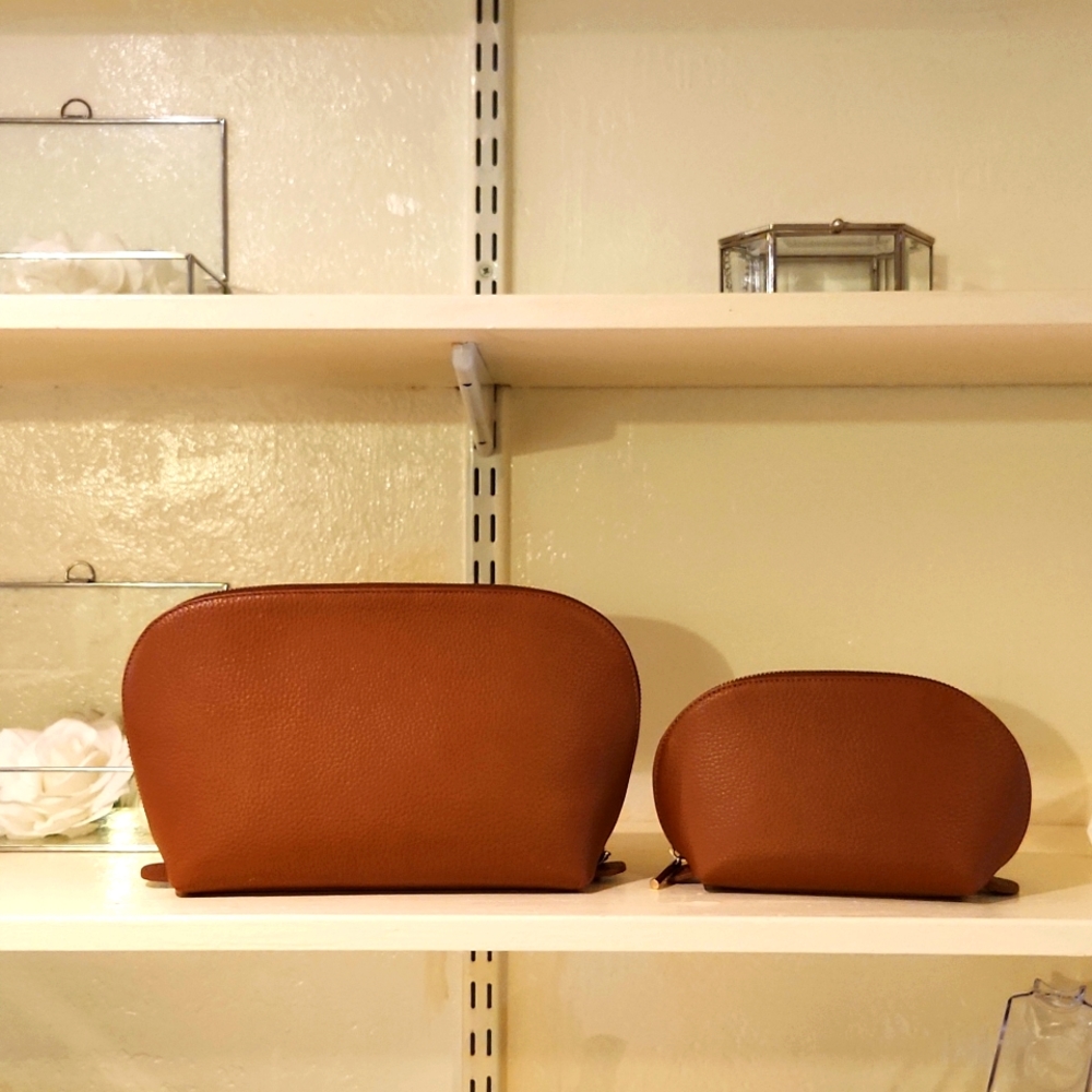 Bought a new color. But love this set!